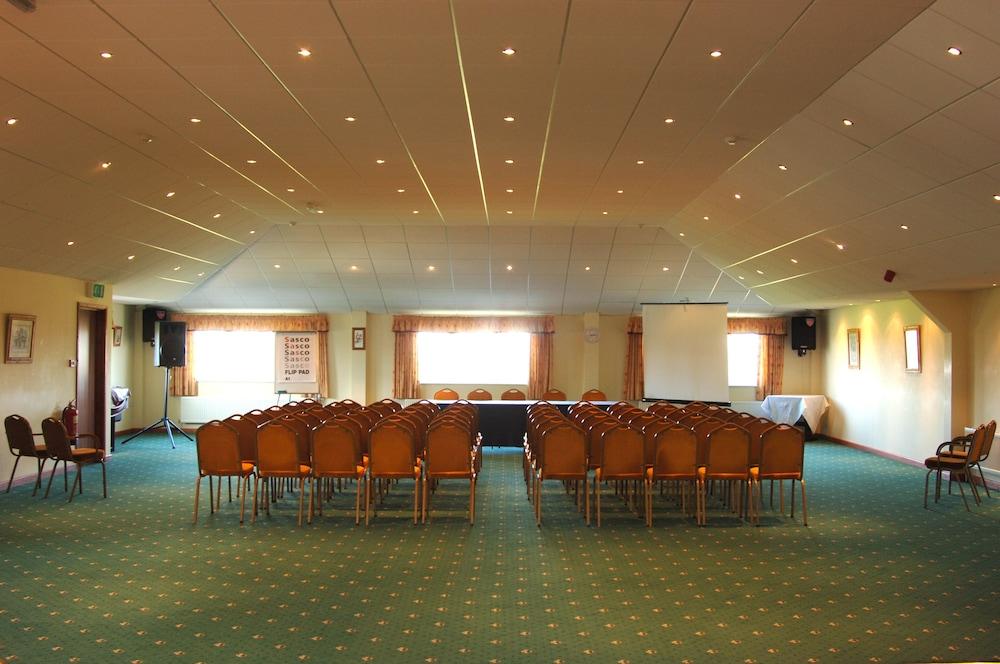 Wensum Valley Hotel Golf And Country Club Taverham Exterior photo